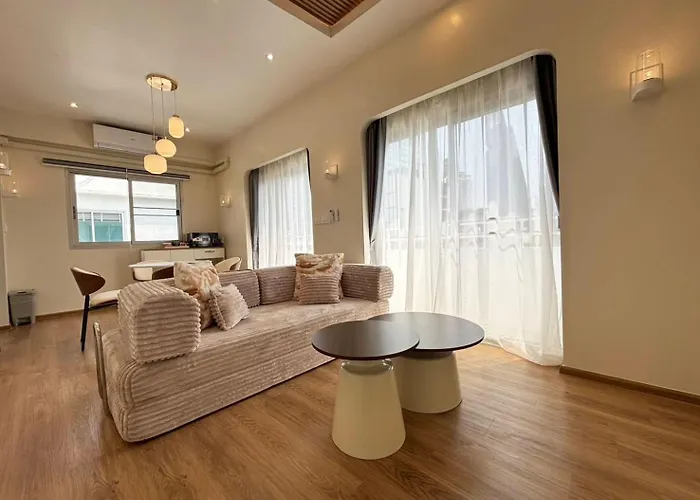 Silom Sky I Mahanakhon View For 2-6 Guests Near Bts Chong Nonsi * 曼谷