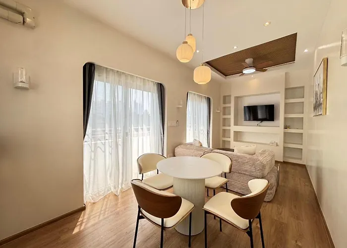 Silom Sky I Mahanakhon View For 2-6 Guests Near Bts Chong Nonsi 公寓 *