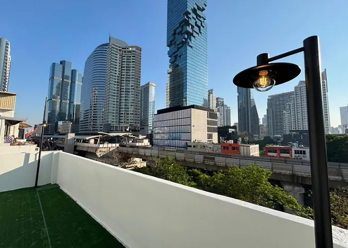公寓 Silom Sky I Mahanakhon View For 2-6 Guests Near Bts Chong Nonsi 曼谷